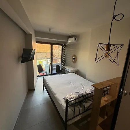 Mp Luxury I Larissa