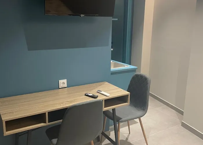 Mp Luxury I * Larissa